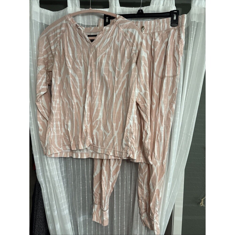 Sanctuary Pajama Set Women’s Size M Long Sleeve Zebra Print Pink